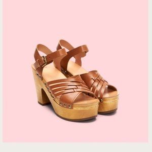 NWOT Frye & Co Greta Woven Clog